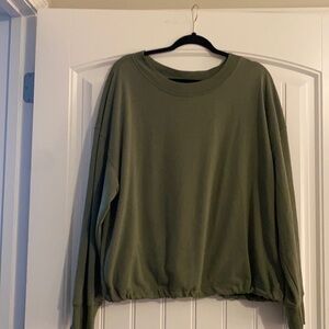 Old Navy Olive open back with tie at hem Top Size XL